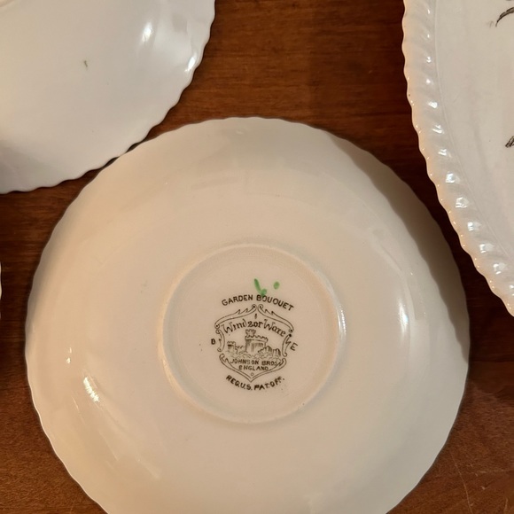 Lot of Vintage Windsor Ware “Garden Bouquet” - Picture 11 of 16